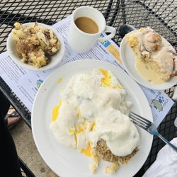 Ann Sather Restaurant & Catering - Traditional Benedict