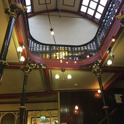 Malt Cross - Gorgeous historical building