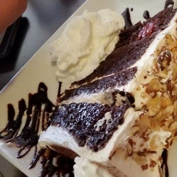 Haus Murphy's - Black forest cake - SO GOOD! - German Near Me - Glendale, Arizona Haus Murphy's - Black forest cake - SO GOOD! - German Near Me - Glendale, Arizona