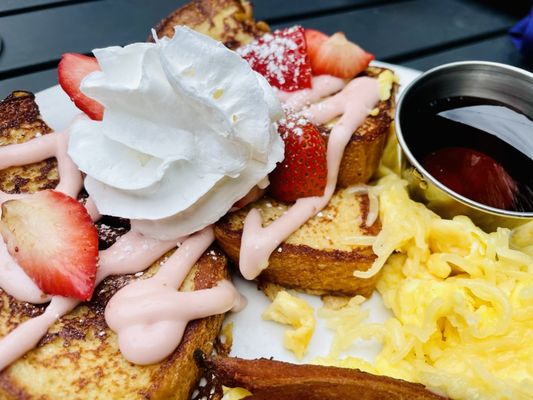 Bramble Breakfast & Bar Broken Arrow by null