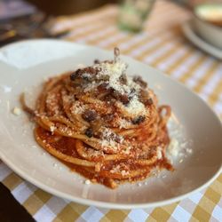 Perdinci Bistró - Bucatini all'amatriciana