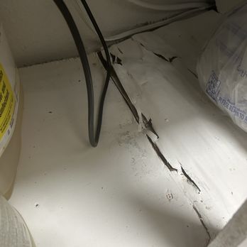 Greentree Place - Leaking sink - Apartments Near Me - Chandler, Arizona