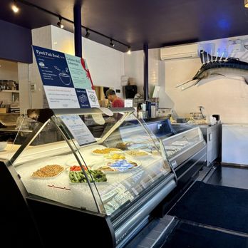 FJORD FISH MARKET - Updated February 2026 - 38 Photos & 33 Reviews