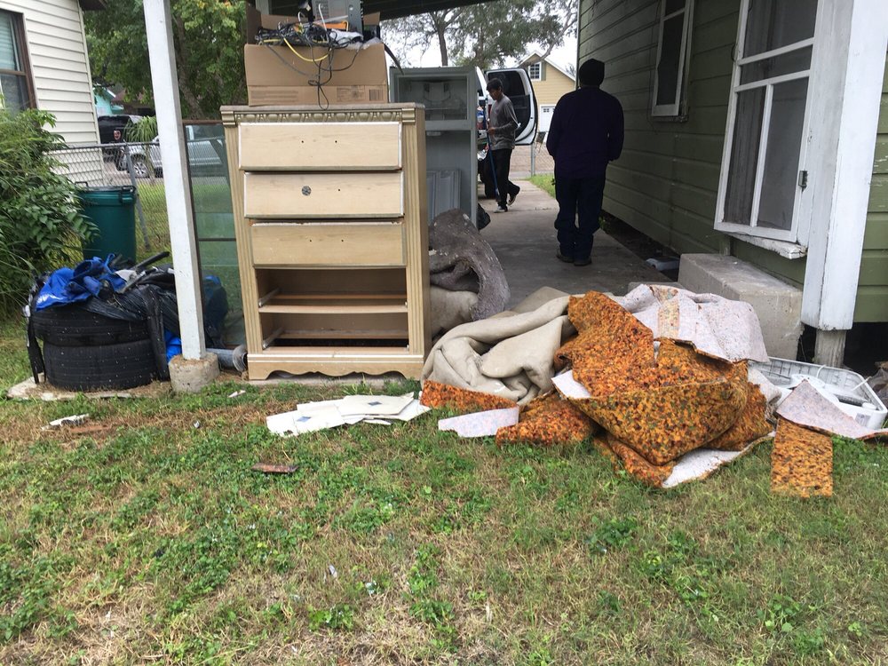 Slide of Texas Premier Roofing