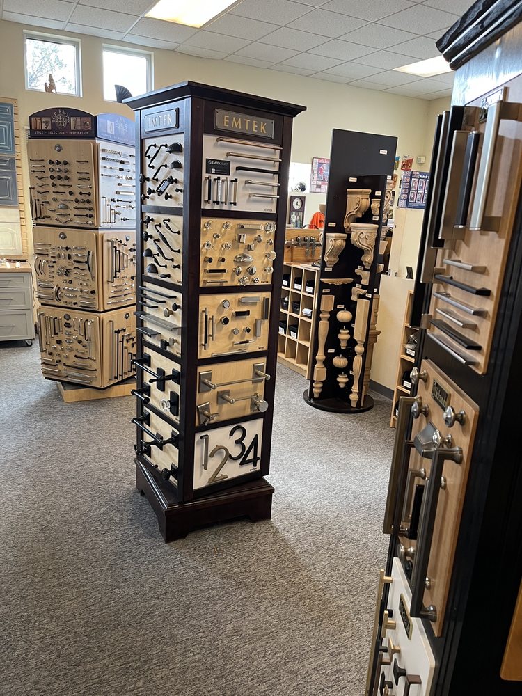 T J HARDWARE Updated September 2024 3111 Amherst Dr NE, Albuquerque