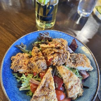 712 Eat + Drink - Chicken salad - New American Near Me - Council Bluffs, Iowa 712 Eat + Drink - Chicken salad - New American Near Me - Council Bluffs, Iowa