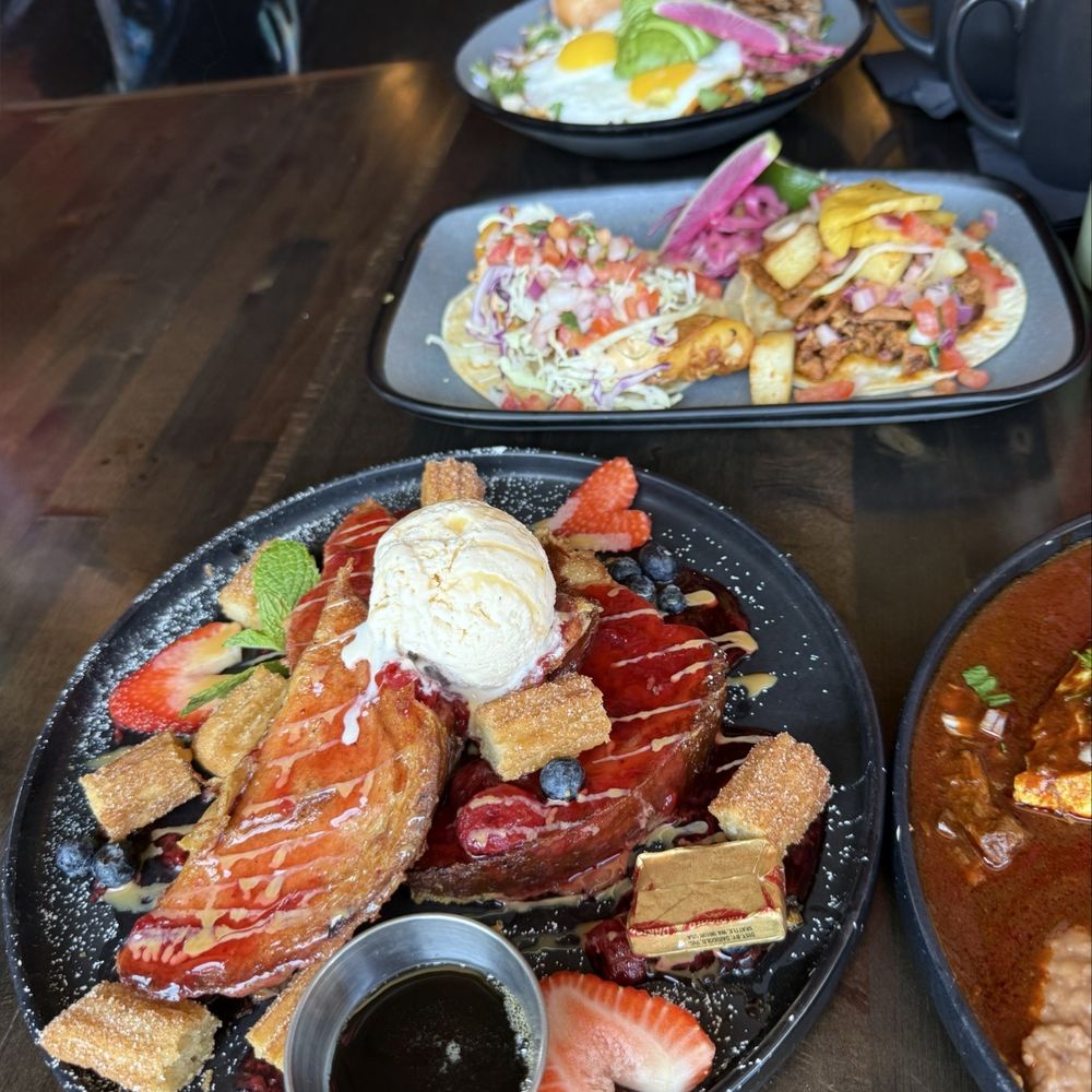 La Chingona - Churro French Toast @Kentfoodie - Mexican Near Me - Seattle, Washington La Chingona - Churro French Toast @Kentfoodie - Mexican Near Me - Seattle, Washington