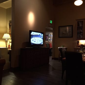Wine o'Clock - Inside - Wine Bars Near Me - Prosser, Washington Wine o'Clock - Inside - Wine Bars Near Me - Prosser, Washington