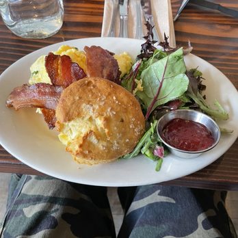 Oddfellows Cafe & Bar - Breakfast & Brunch Near Me - Seattle, Washington Oddfellows Cafe & Bar - Breakfast & Brunch Near Me - Seattle, Washington