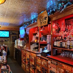 Carrie's West Side Pub