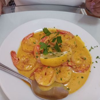 Mateus Restaurant & Bar - Shrimp in garlic sauce - Portuguese Near Me - Queens Village, New York Mateus Restaurant & Bar - Shrimp in garlic sauce - Portuguese Near Me - Queens Village, New York