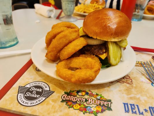Steak 'n Shake by null