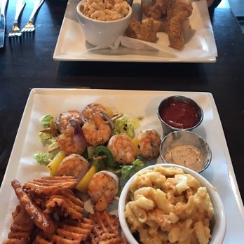 Neil St Blues - Shrimp dinner and catfish dinner - Cocktail Bars Near Me - Champaign, Illinois Neil St Blues - Shrimp dinner and catfish dinner - Cocktail Bars Near Me - Champaign, Illinois