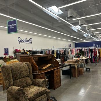 Goodwill Store & Donation Center - Thrift Stores Near Me - Fairfield, California