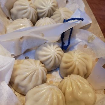 Dumpling Queen - Shrimp and pork dumplings! Hits the spot... especially on a chilly night. - Food Trucks Near Me - Reno, Nevada