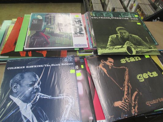 Sound Exchange - WE BUY RECORDS - ALWAYS PAYING THE MOST! by null