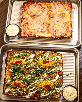 Descendant Detroit Style Pizza by null