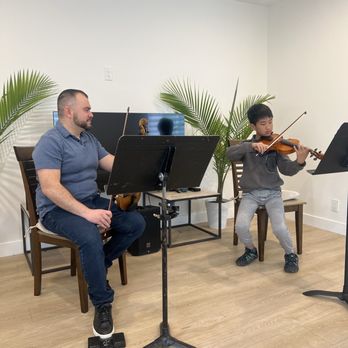 Grant Garibyan Violin Studio - Violin lesson at Grant Garibyan Violin Studio - Musical Instruments & Teachers Near Me