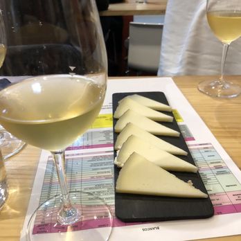 Vides - Tapas Bars Near Me - Madrid, M Vides - Tapas Bars Near Me - Madrid, M