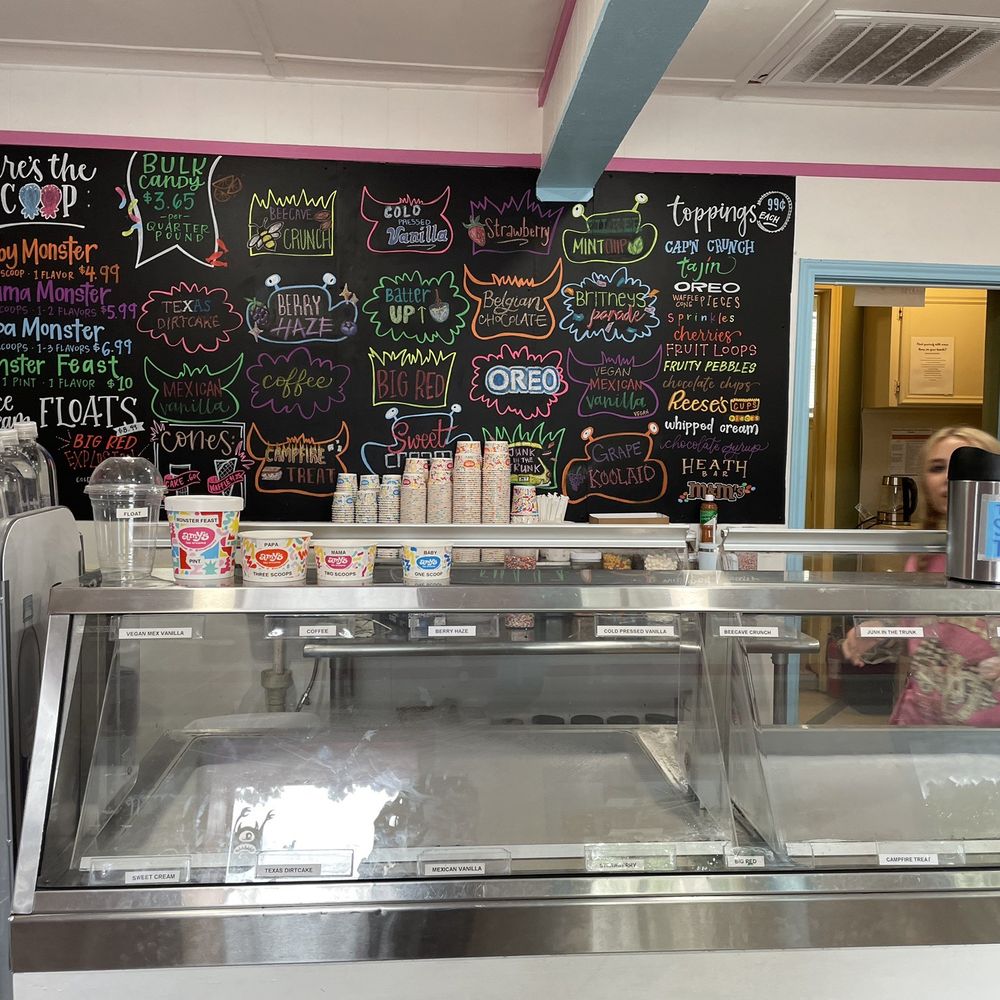 Monster Treats - Order area & Menu - Ice Cream & Frozen Yogurt Near Me - Wimberley, Texas