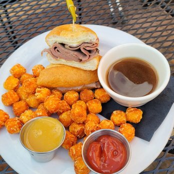 School House Kitchen & Libations - New American Near Me - Arvada, Colorado