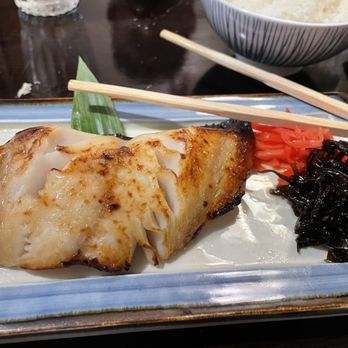 Yoshitsune Restaurant - Japanese Near Me - Honolulu, Hawaii Yoshitsune Restaurant - Japanese Near Me - Honolulu, Hawaii