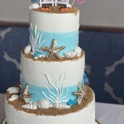 The Macaroon Shop - Gluten free wedding cake