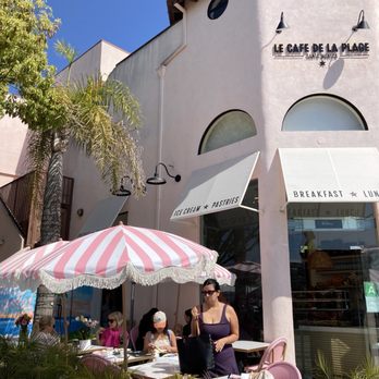 Le Cafe Plage - Coffee & Tea Near Me - Santa Monica, California Le Cafe Plage - Coffee & Tea Near Me - Santa Monica, California