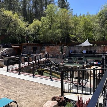 Moccasin Springs - Medical Spas Near Me - Hot Springs, South Dakota