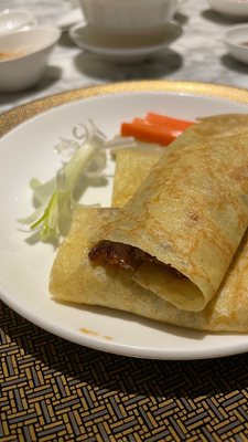 Li Yen 麗苑 by null