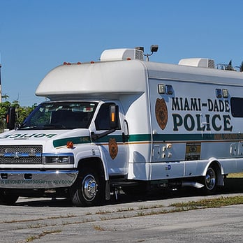 Miami Signs & Printing - Dade County Fleet Vehicle Graphics. - Printing Services Near Me - Hialeah, Florida Miami Signs & Printing - Dade County Fleet Vehicle Graphics. - Printing Services Near Me - Hialeah, Florida