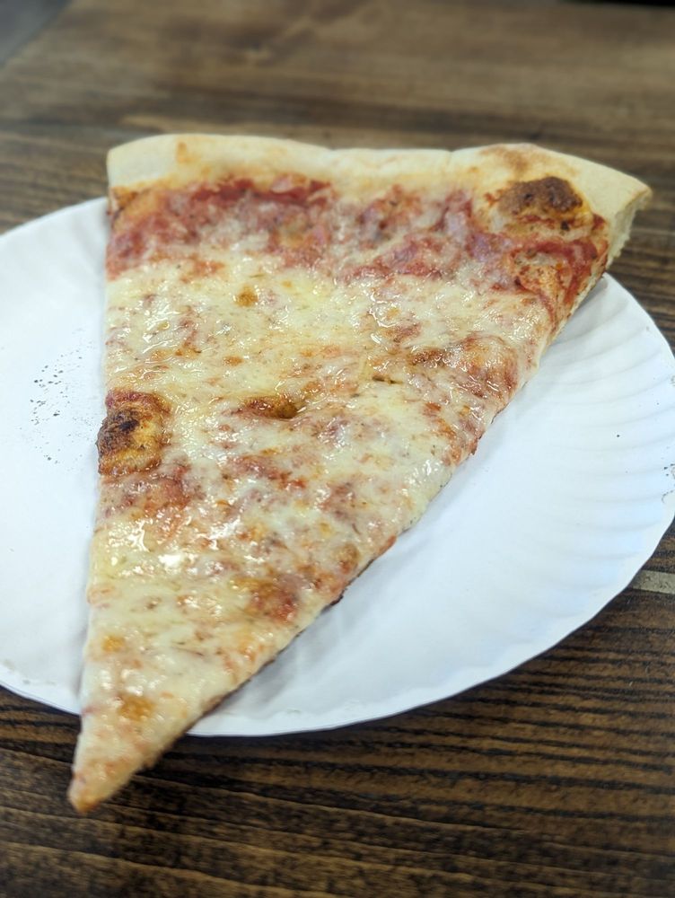 DIMITRI’S PIZZERIA Updated September 2024 17 Photos & 17 Reviews