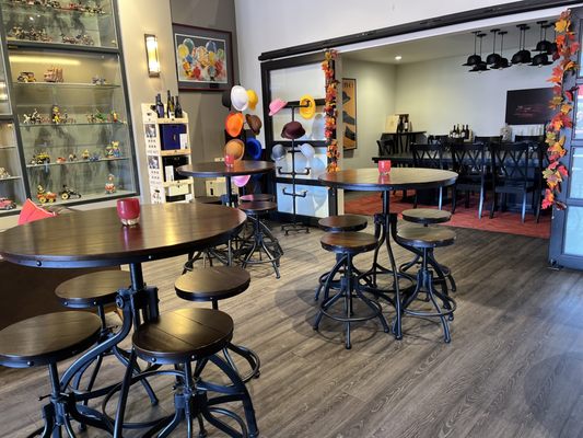 Nine Hats Wines by null