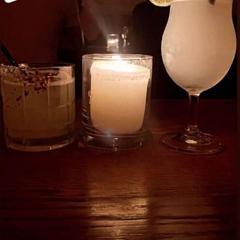 Graces - King Carlos & Frozen Margarita - Irish Pub Near Me - New York, New York