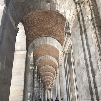 Palacio Real de Madrid - Landmarks & Historical Buildings Near Me - Madrid, M Palacio Real de Madrid - Landmarks & Historical Buildings Near Me - Madrid, M