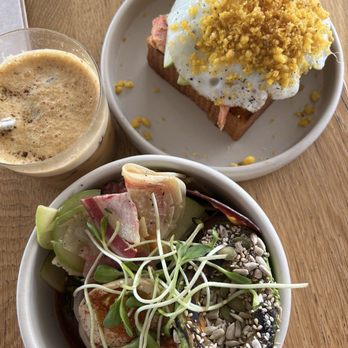 Valentine - tamale bowl and avocado toast - Cocktail Bars Near Me - Phoenix, Arizona Valentine - tamale bowl and avocado toast - Cocktail Bars Near Me - Phoenix, Arizona