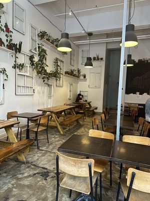 Café Pékoe by null