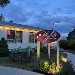 Flights Wine Cafe