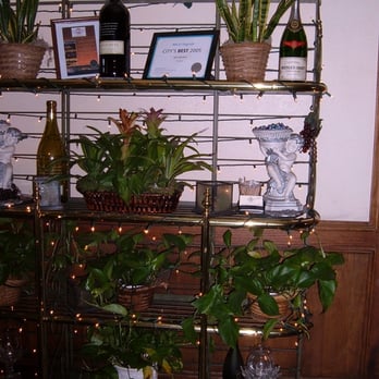 Reef on the Water - A decorative shelf at 'The Reef' entrance - Seafood Near Me - Long Beach, California Reef on the Water - A decorative shelf at 'The Reef' entrance - Seafood Near Me - Long Beach, California