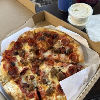Jaime's Pizza Kitchen - Pizza Near Me - Tucson, Arizona