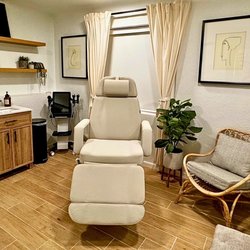 Infinite Soul Skin & Body Sanctuary - Skin Resurfacing Treatment Suite