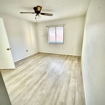 MQ Cleaning Services - SHINY AGAIN. Luxury Linoleum. Cork back floors. - Home Cleaning Near Me