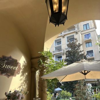Sweet Beverly - Creperies Near Me - Beverly Hills, California Sweet Beverly - Creperies Near Me - Beverly Hills, California