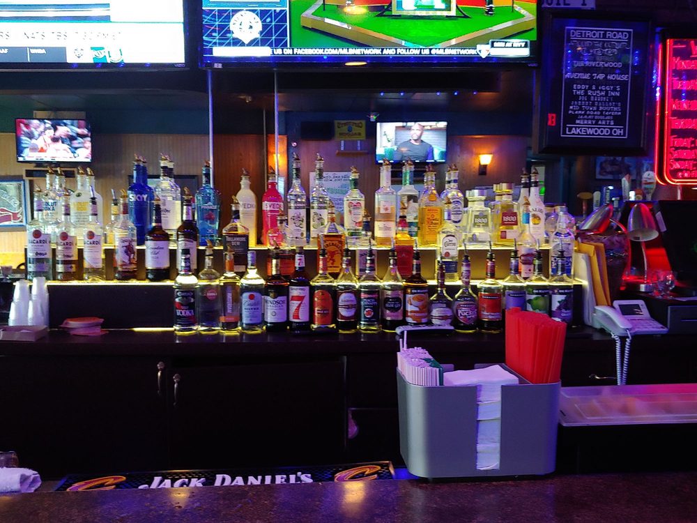 KENILWORTH TAVERN Updated October 2024 28 Photos & 30 Reviews