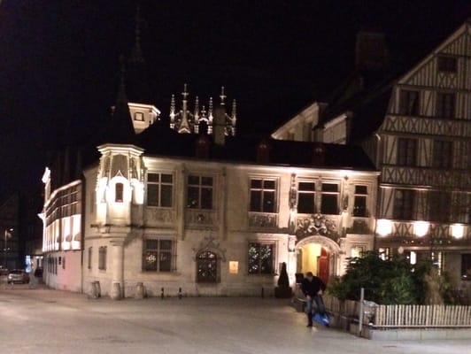 Hotel de Bourgtheroulde, Autograph Collection by null