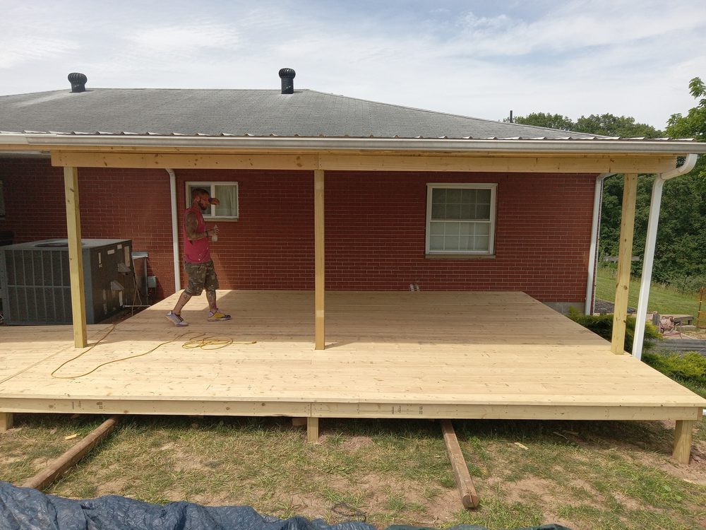 Slide of D & D Construction