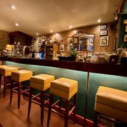 Milk Bar & Bistro - The bar - Ain't it purdy? ;)