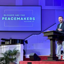 First Baptist Church of Fort Walton Beach - Pastor Wade preaching on the Book of Matthew.