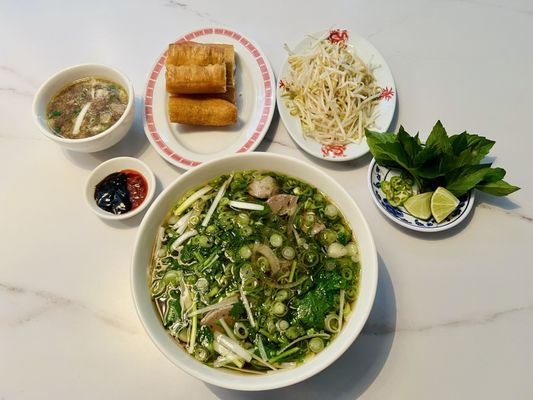 Dipping Tiger Phở by null