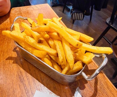 Fric-Frac Canal St Martin by null